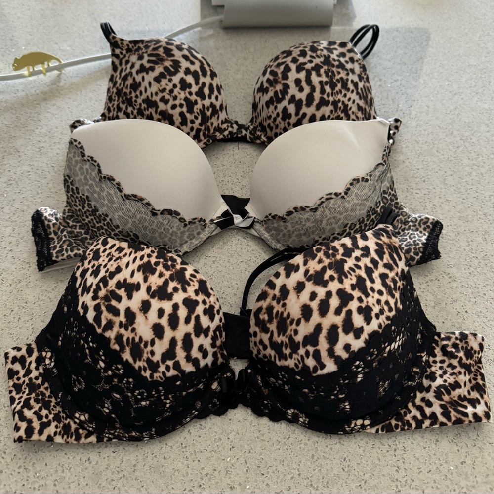 Victorias Secret size 36A Very Sexy Bras